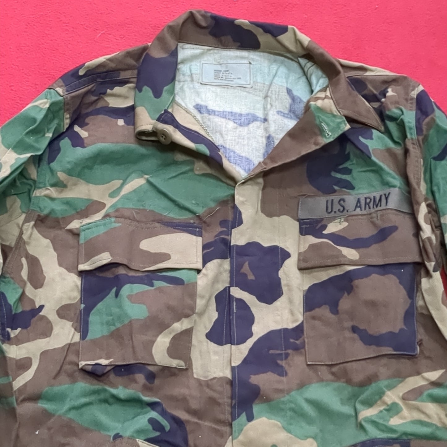 US Army MEDIUM SHORT Uniform Top BDU WOODLAND Pattern Good Condition (14o db4-36)