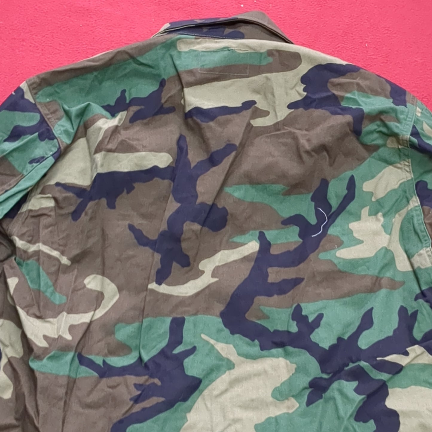 US Army MEDIUM SHORT Uniform Top BDU WOODLAND Pattern Good Condition (14o db4-36)