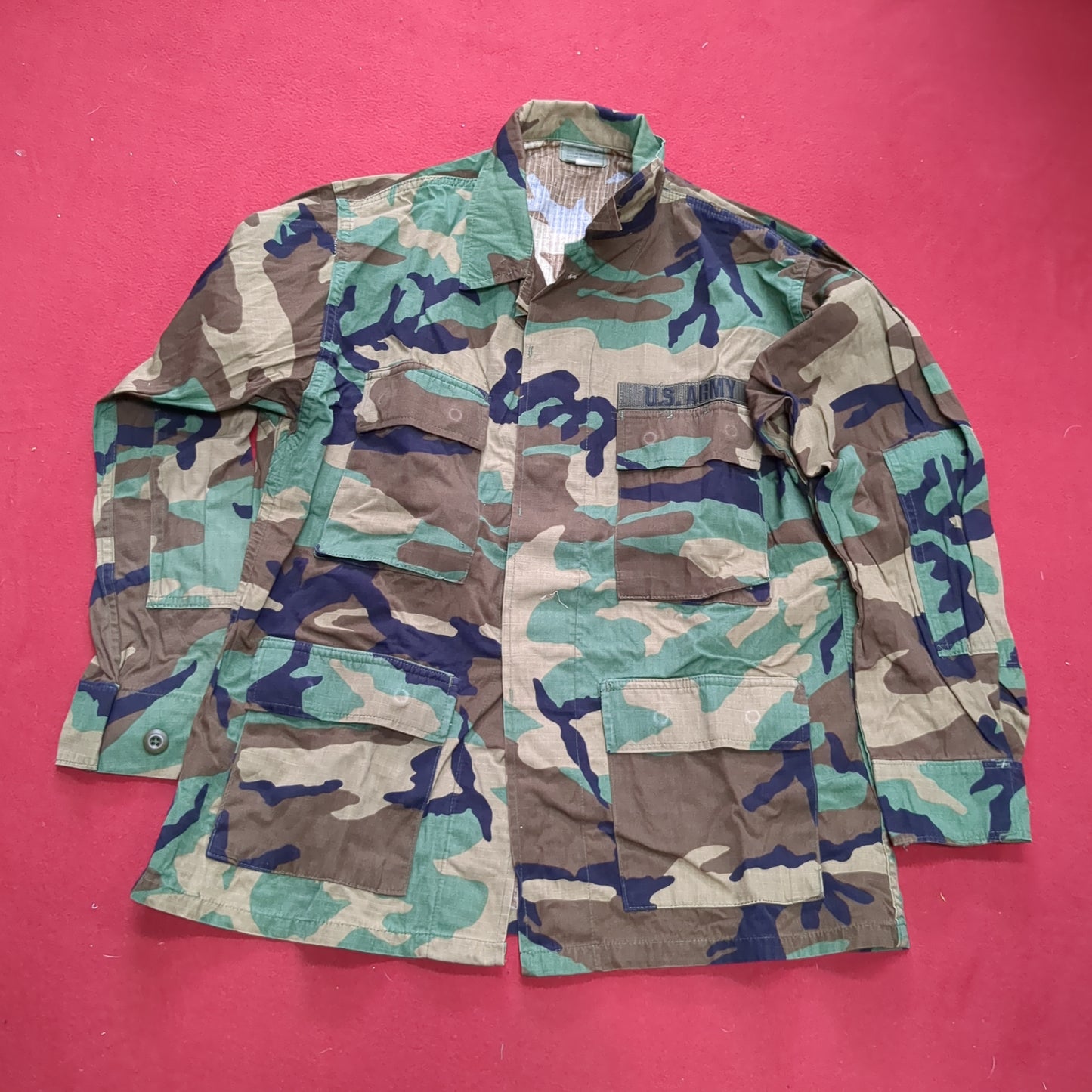 US Army MEDIUM SHORT Uniform Top BDU WOODLAND Pattern Good Condition (14o db4-25)