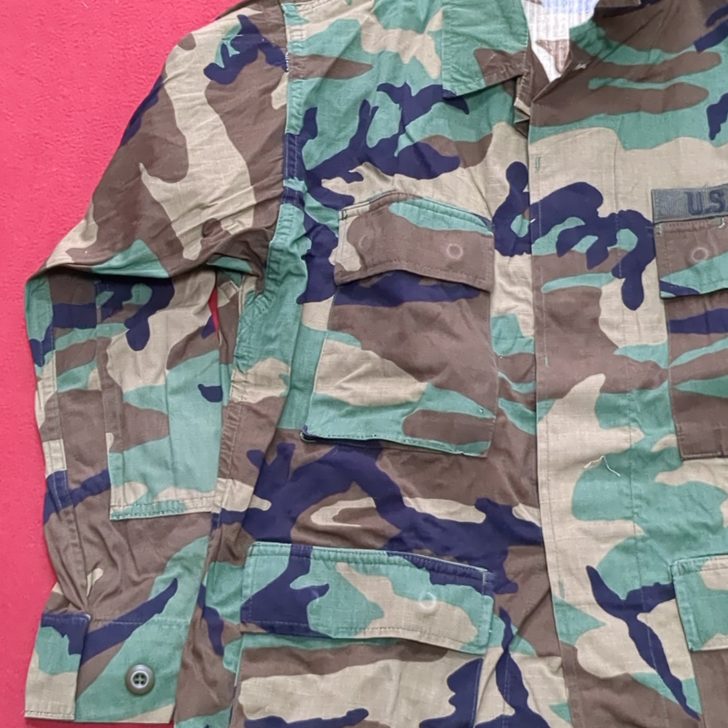 US Army MEDIUM SHORT Uniform Top BDU WOODLAND Pattern Good Condition (14o db4-25)