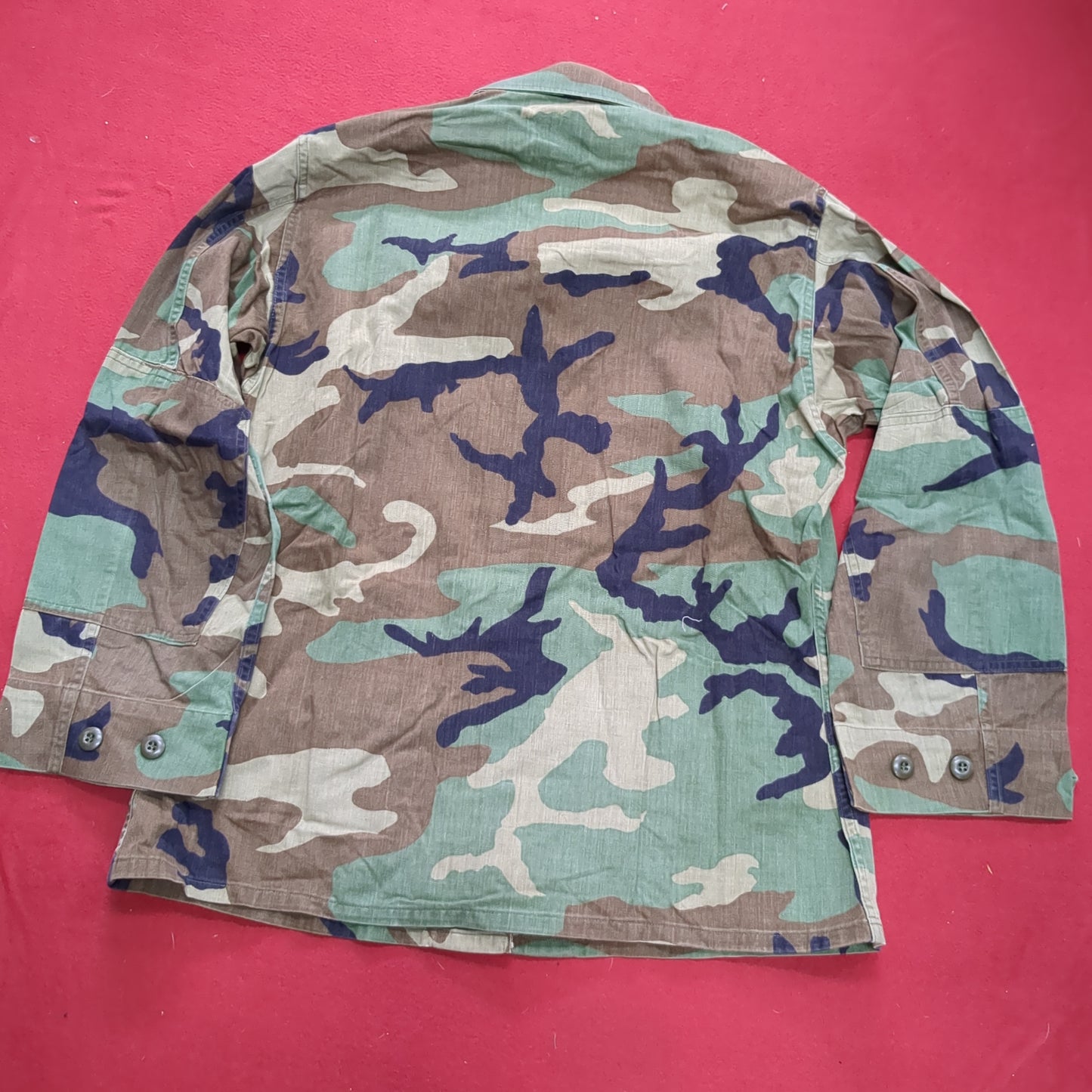 US Army MEDIUM SHORT Uniform Top BDU WOODLAND Pattern Good Condition (14o db4-28)