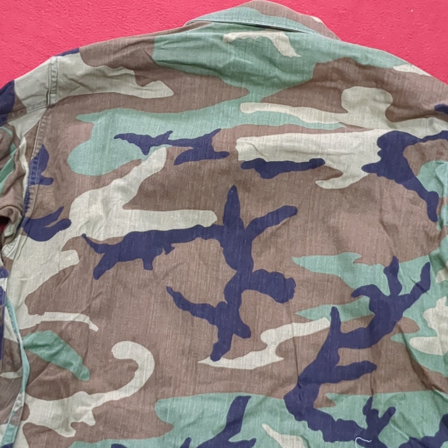 US Army MEDIUM SHORT Uniform Top BDU WOODLAND Pattern Good Condition (14o db4-28)