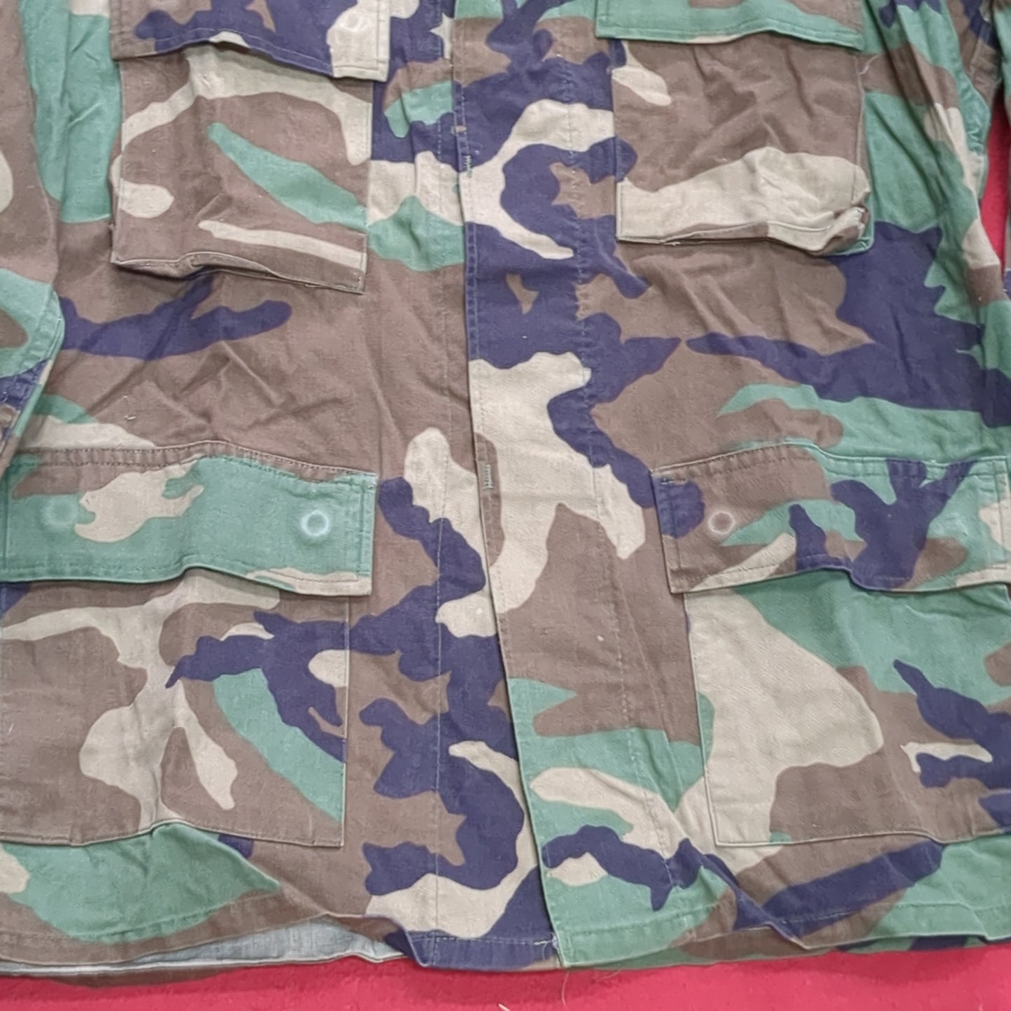 US Army MEDIUM SHORT Uniform Top BDU WOODLAND Pattern Good Condition (14o db4-29)