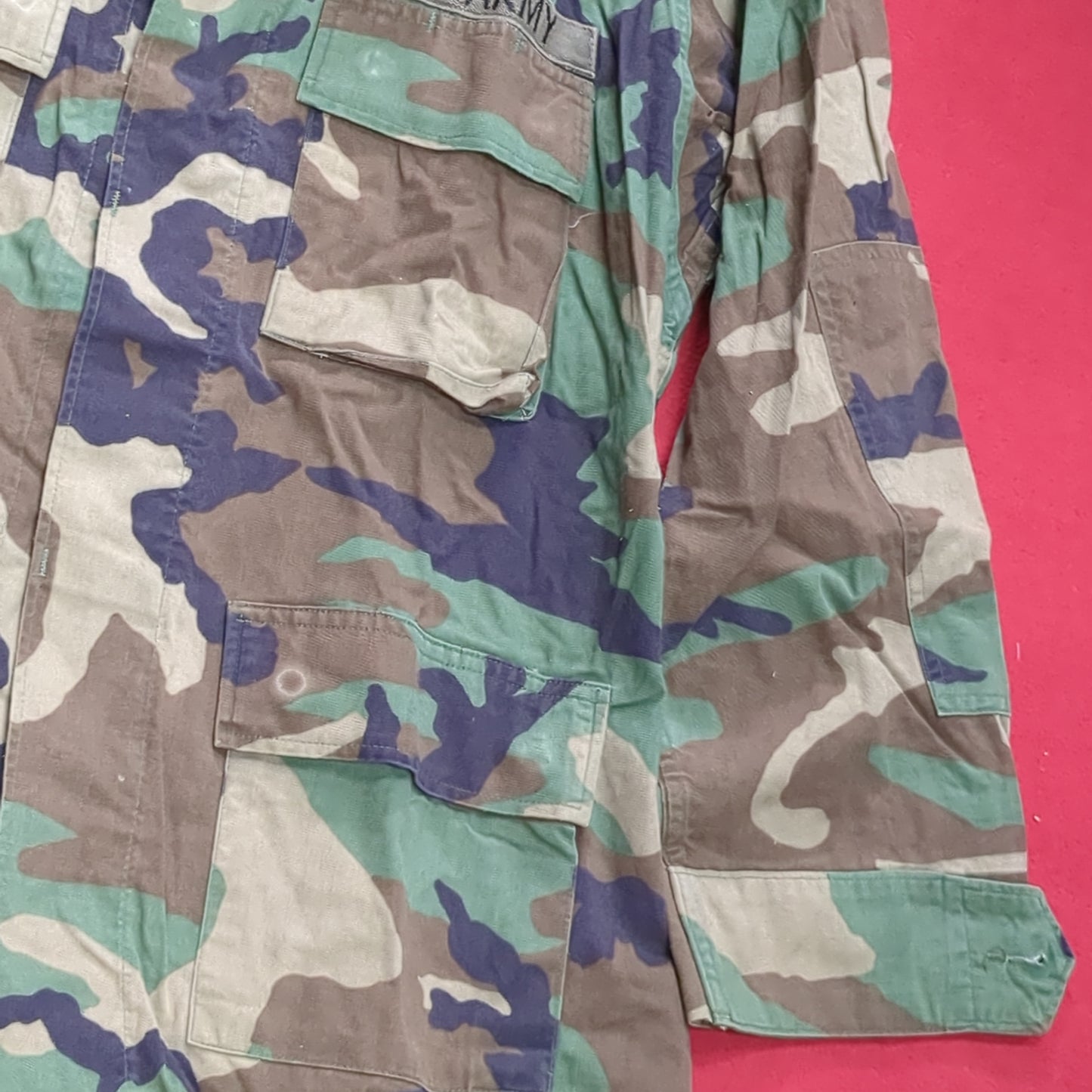 US Army MEDIUM SHORT Uniform Top BDU WOODLAND Pattern Good Condition (14o db4-29)