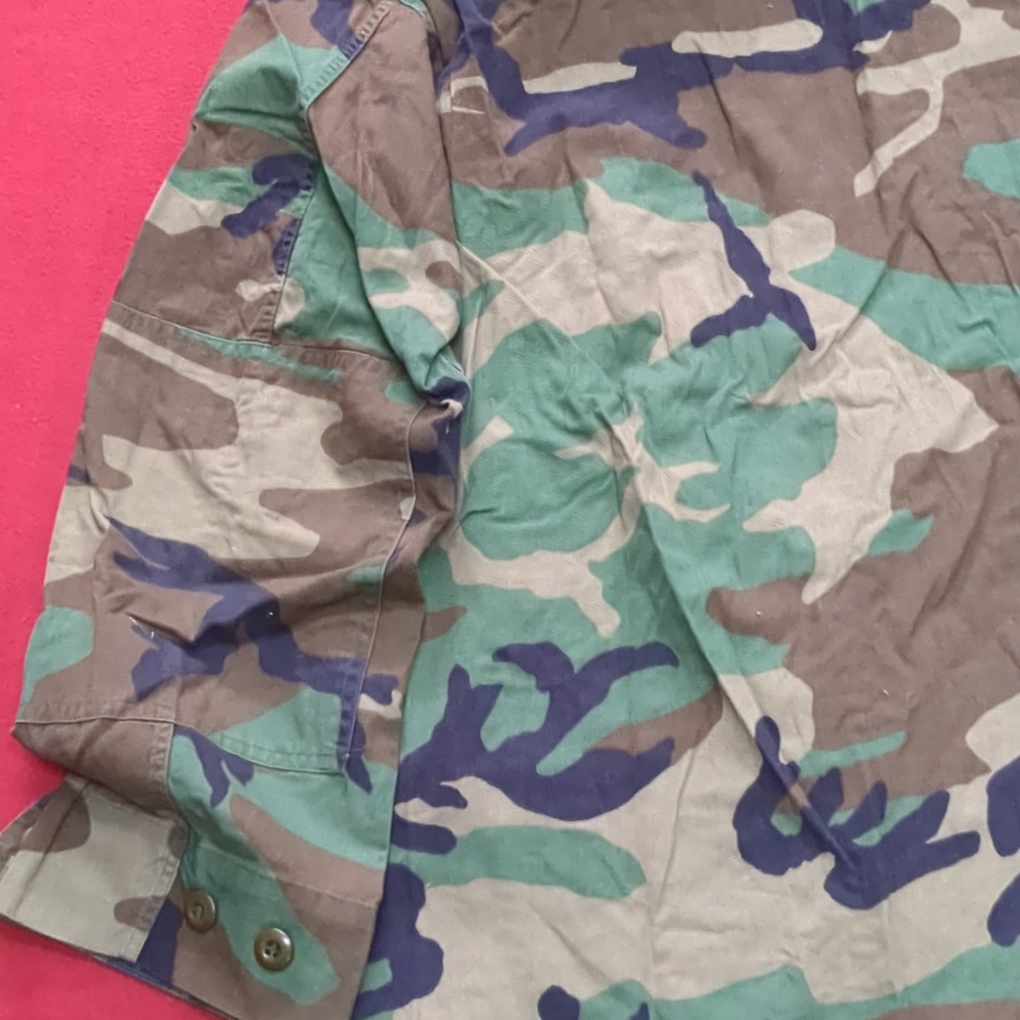 US Army MEDIUM SHORT Uniform Top BDU WOODLAND Pattern Good Condition (14o db4-29)