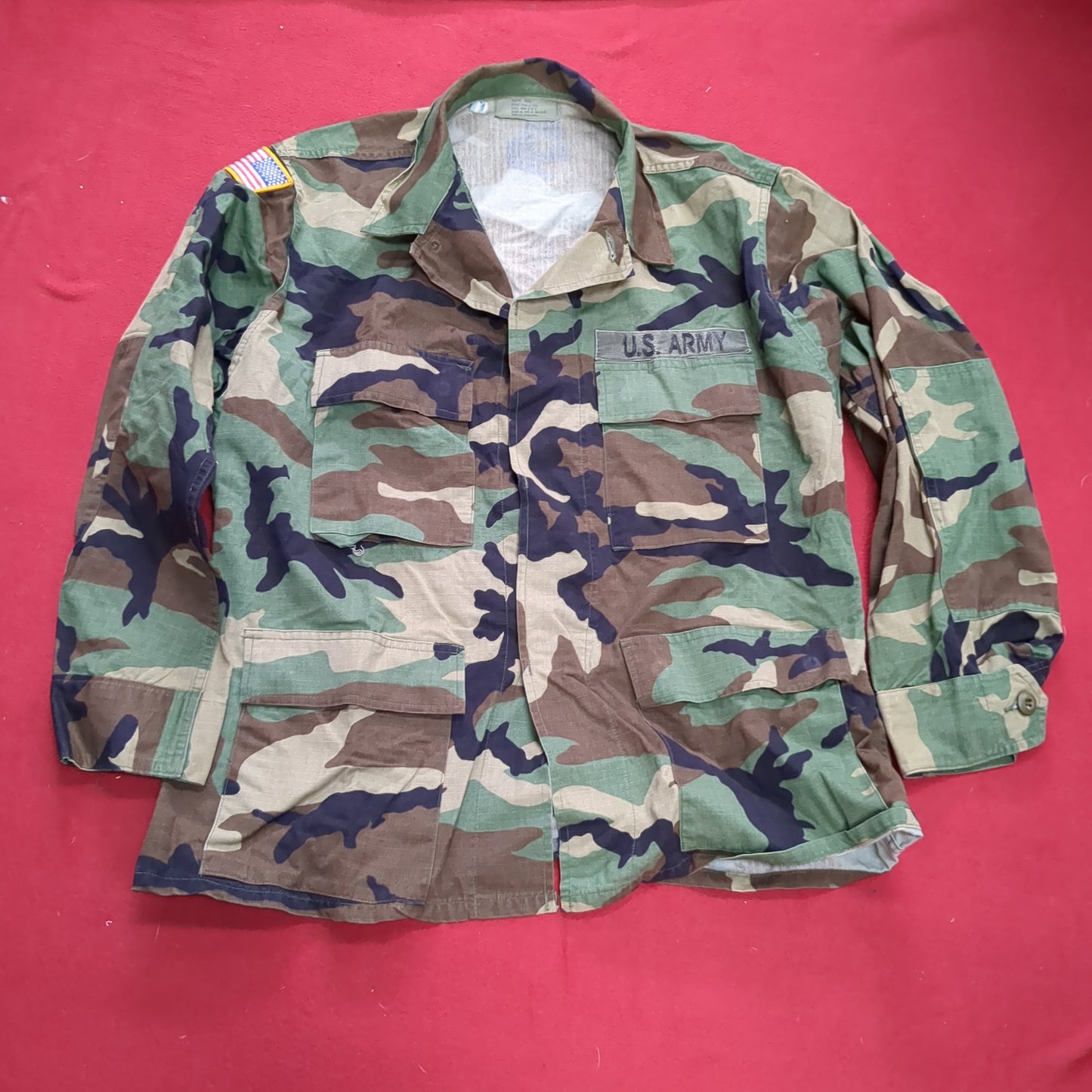 US Army MEDIUM SHORT Uniform Top BDU WOODLAND Pattern Good Condition (14o db4-32)