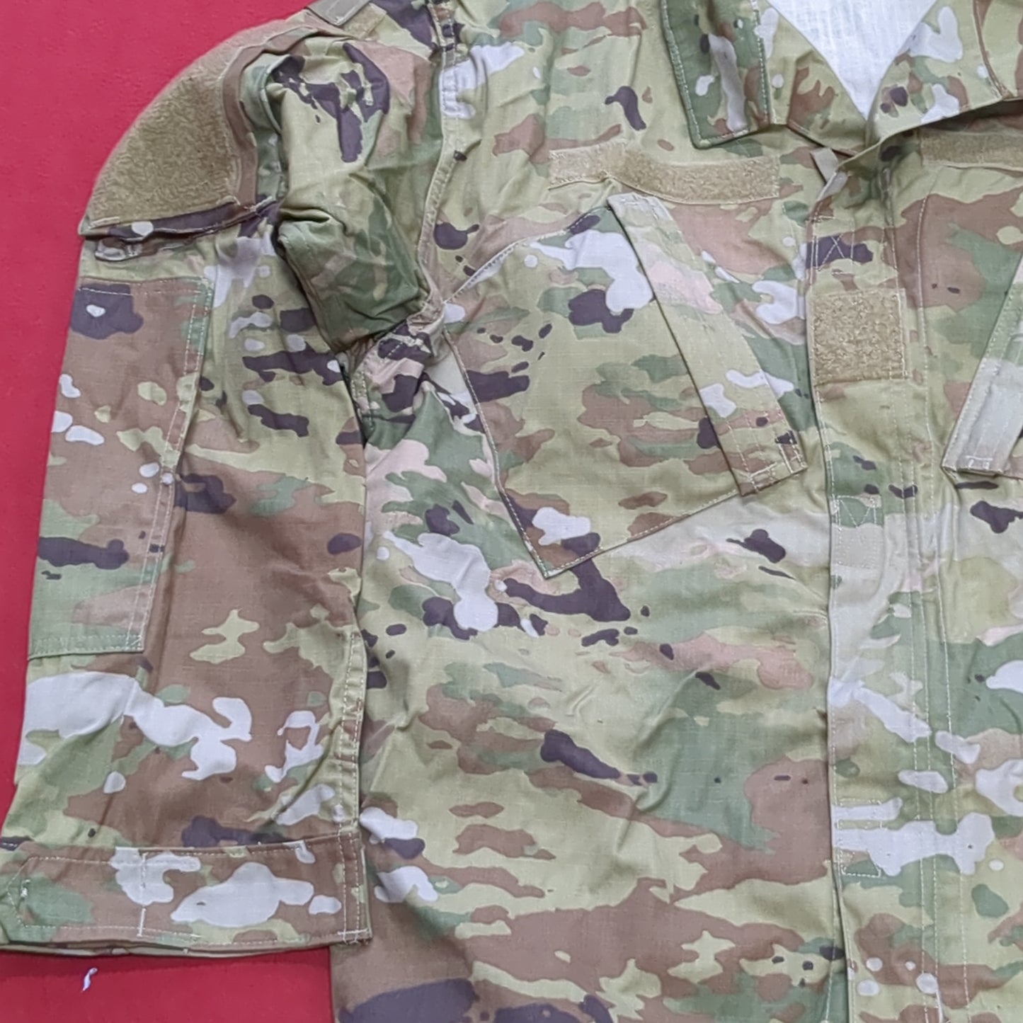 US Army MEDIUM REGULAR Uniform Top OCP Pattern (19o da01-12)