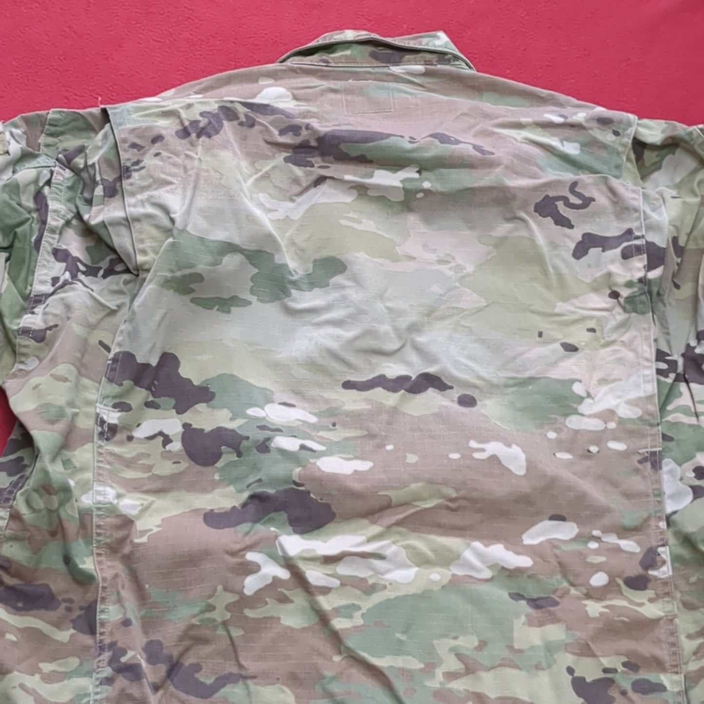 US Army MEDIUM LONG Uniform Top OCP Pattern Good Condition (18o db5-10)