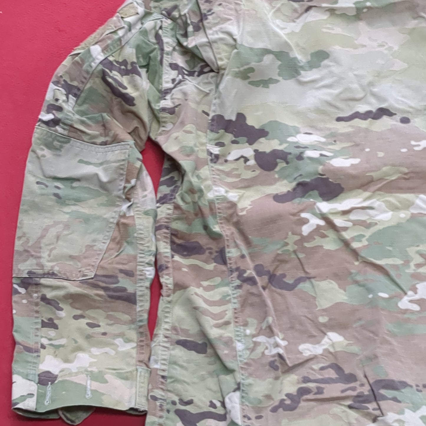 US Army MEDIUM LONG Uniform Top OCP Pattern Good Condition (18o db5-10)
