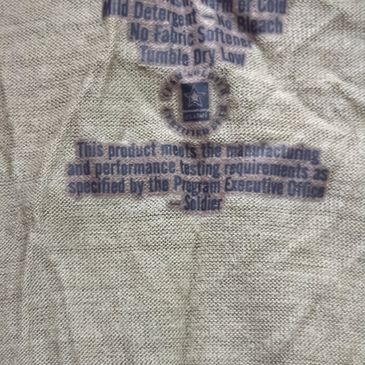 US Army Coyote Undershirt Large Excellent Condition (22o- da02-APR29)