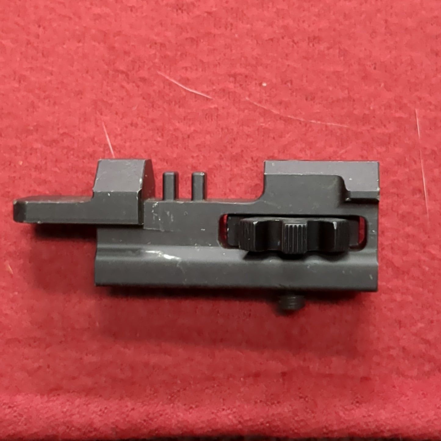 US Army PEQ Laser Mounting Bracket Adapter A3186952 Excellent Condition (22o  da02-MBA)