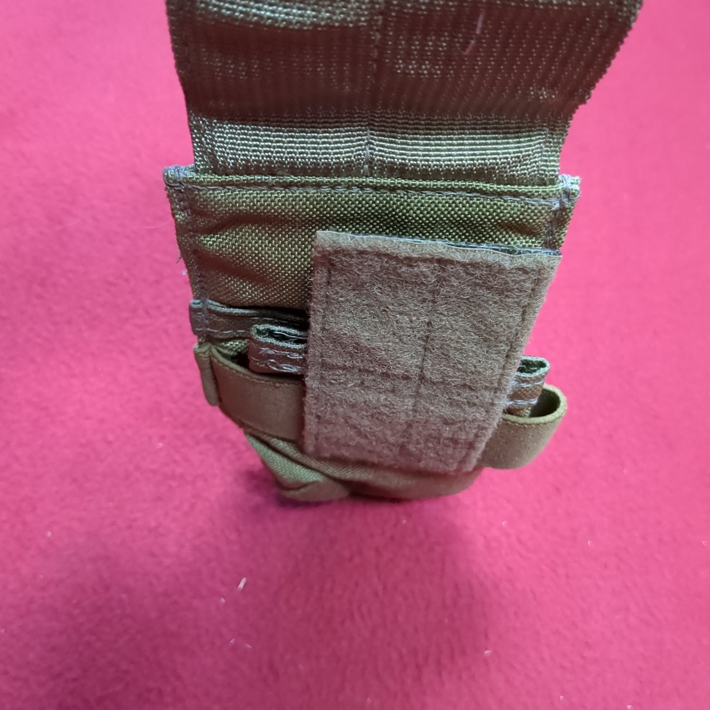 US Army Single Magazine Pouch Molle Good Condition (DCL da6-29)