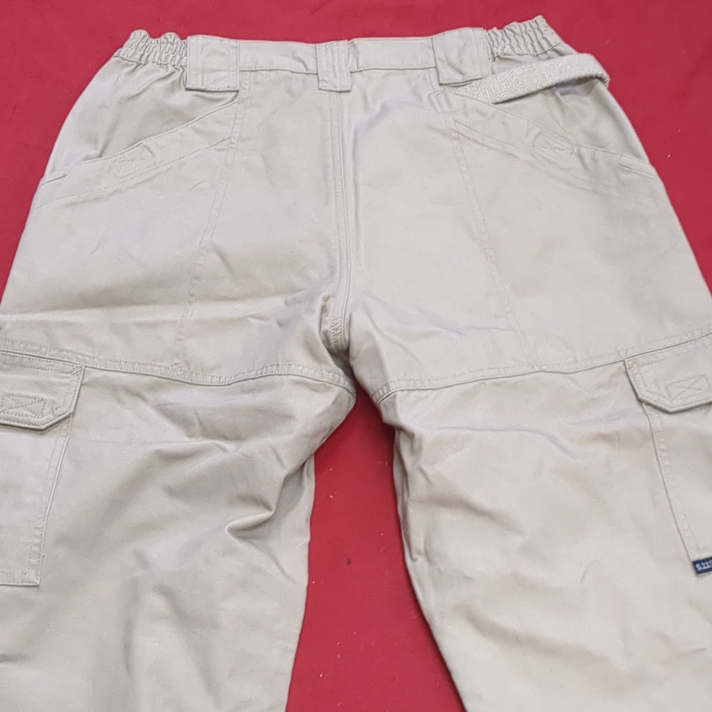 5.11 TACTICAL Men's 32 W/34 L Style-74251 Khaki Pants Tactical Series Excellent Condition (A13 db7-4)