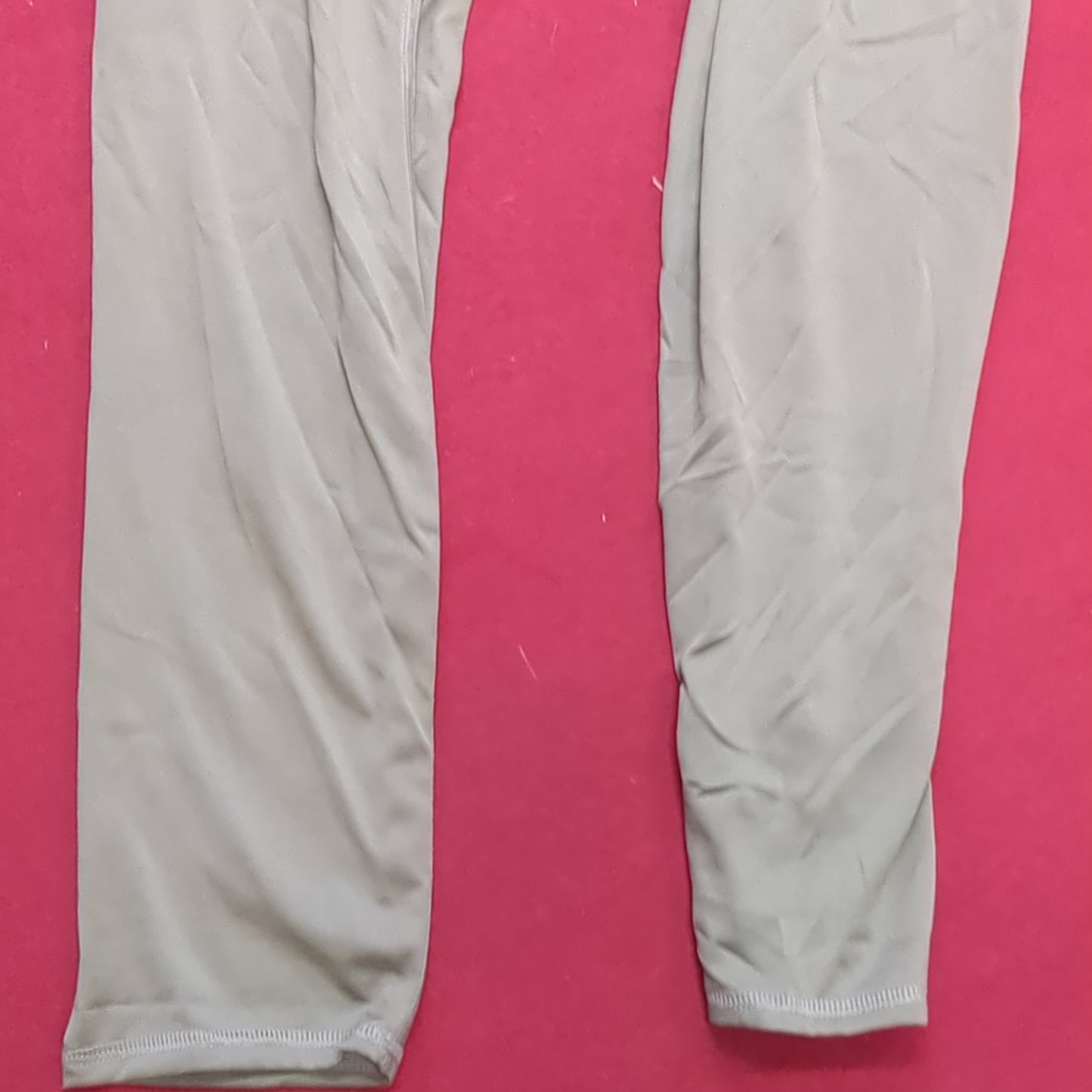 US Army Coyote Medium Regular Silks Gen III Level 1 Cold Weather Pants Bottom (fa07-MH390)