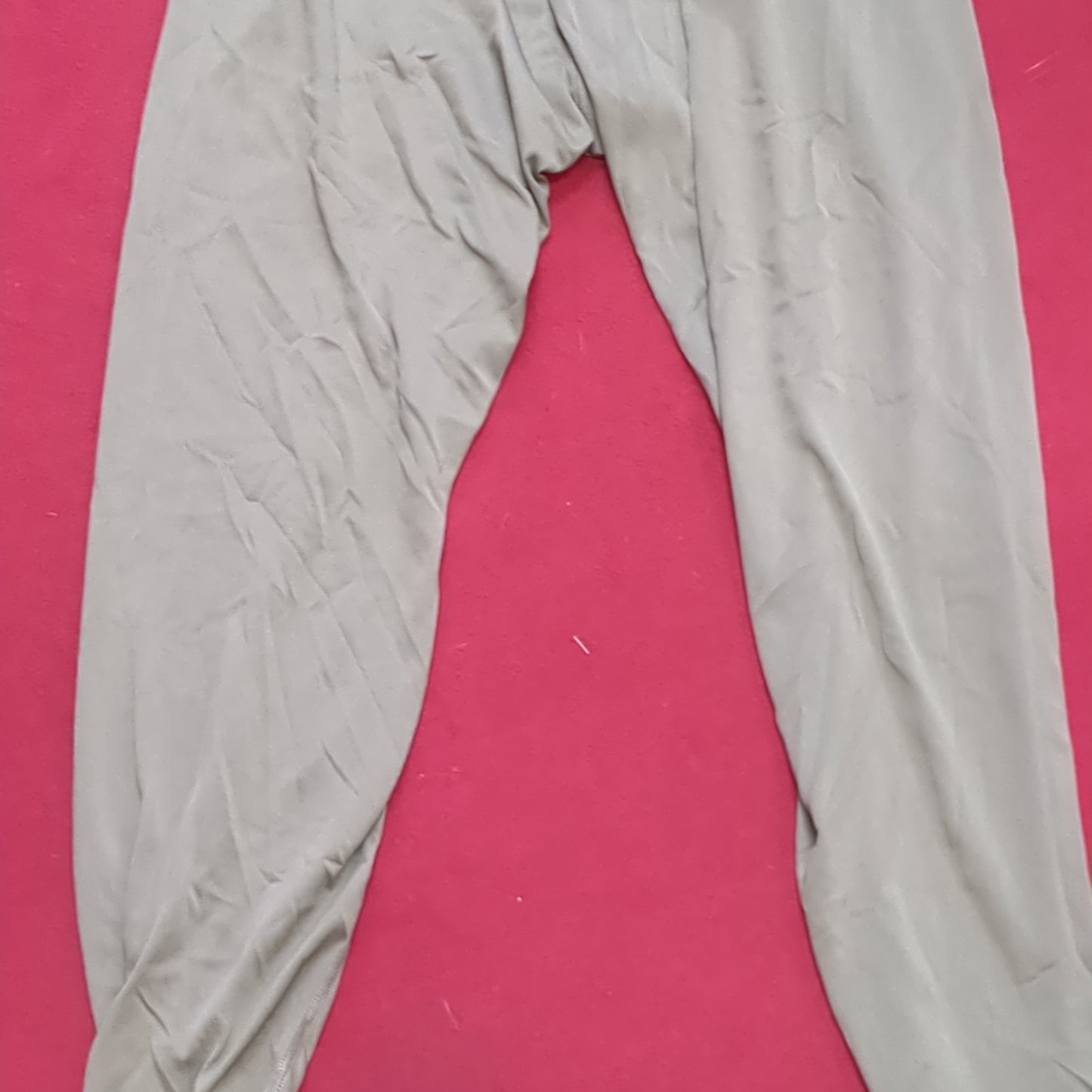 US Army Coyote Medium Regular Silks Gen III Level 1 Cold Weather Pants Bottom (fa07-MH390)