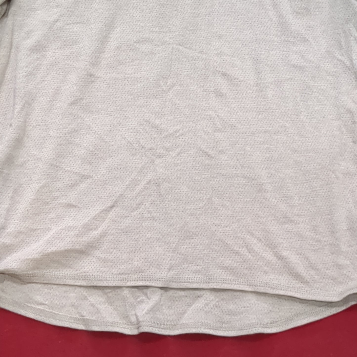 US Army Base Layer Top Flame Resistant FRAC Moisture Wicking Good Condition (waf2- fa02-SEP117)