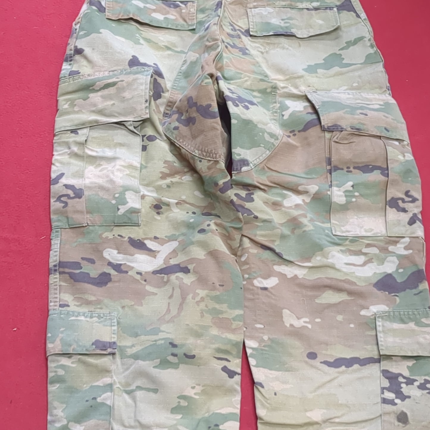 US Army Small Long Traditional OCP Uniform Pants Scorpion Used (ec10-11)