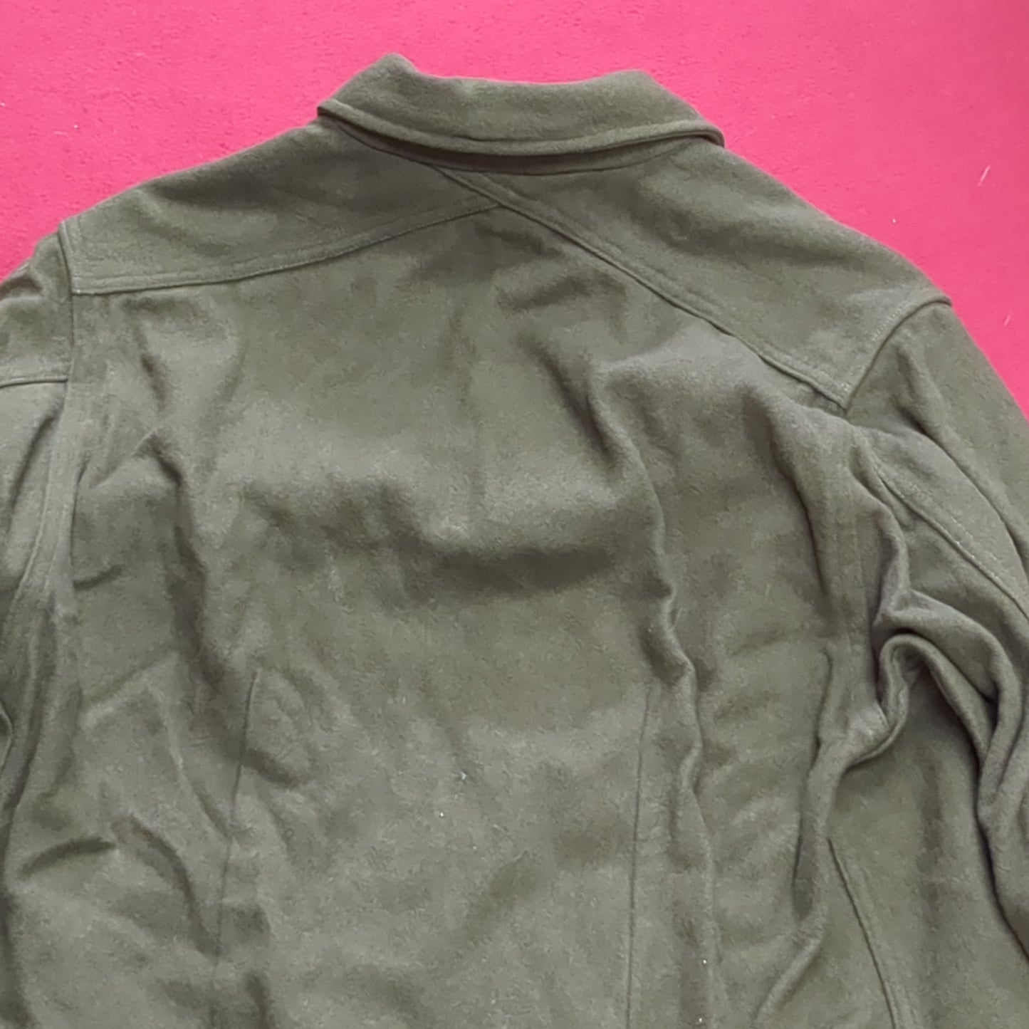 VINTAGE Man's Small Regular (?) Wool Olive Green Coat Shirt Excellent Condition (eb08-20)