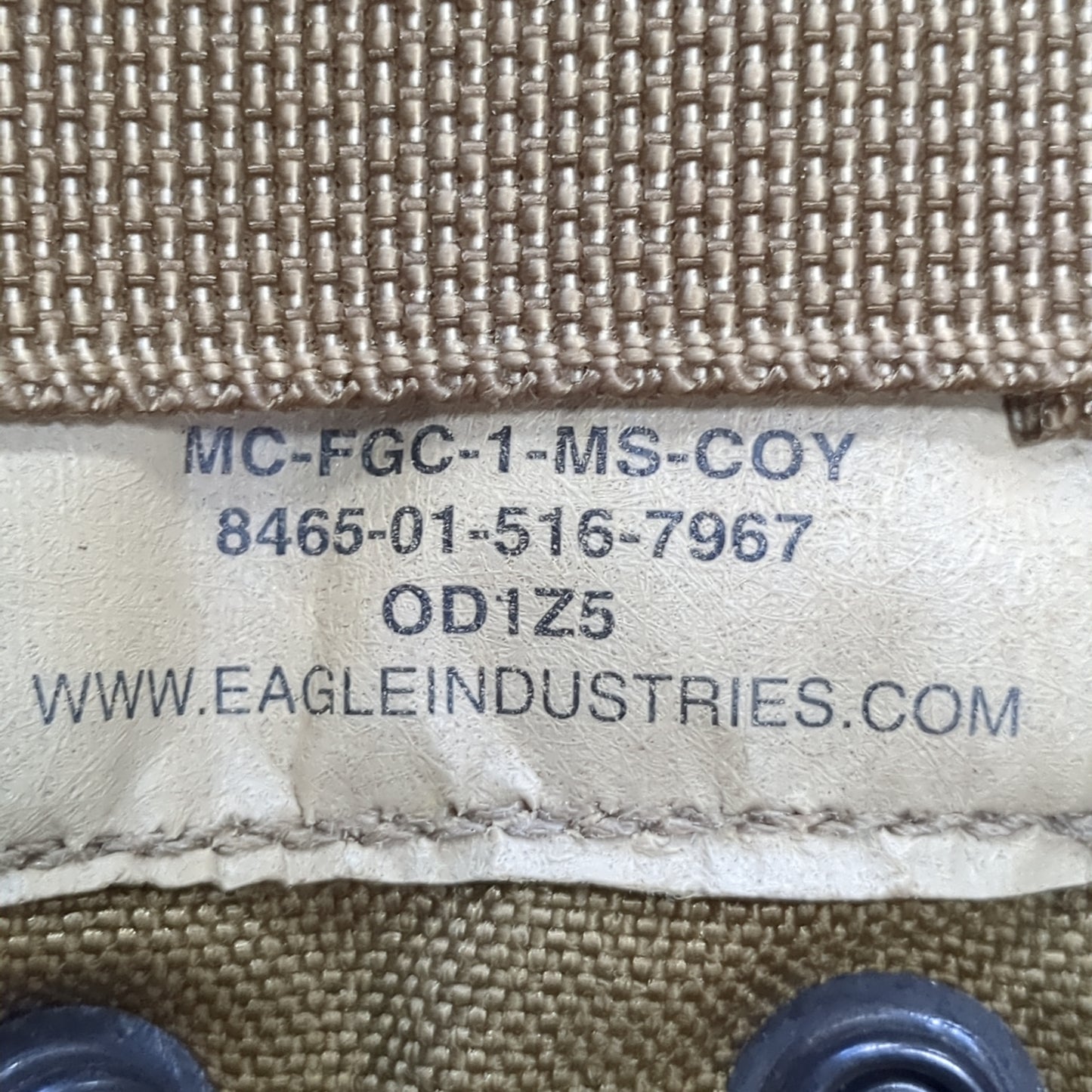 Eagle Industries MC-FGC-1-MS-COY Coyote Grenade Pouch  Good Condition (03g 35cr- ca3-31)