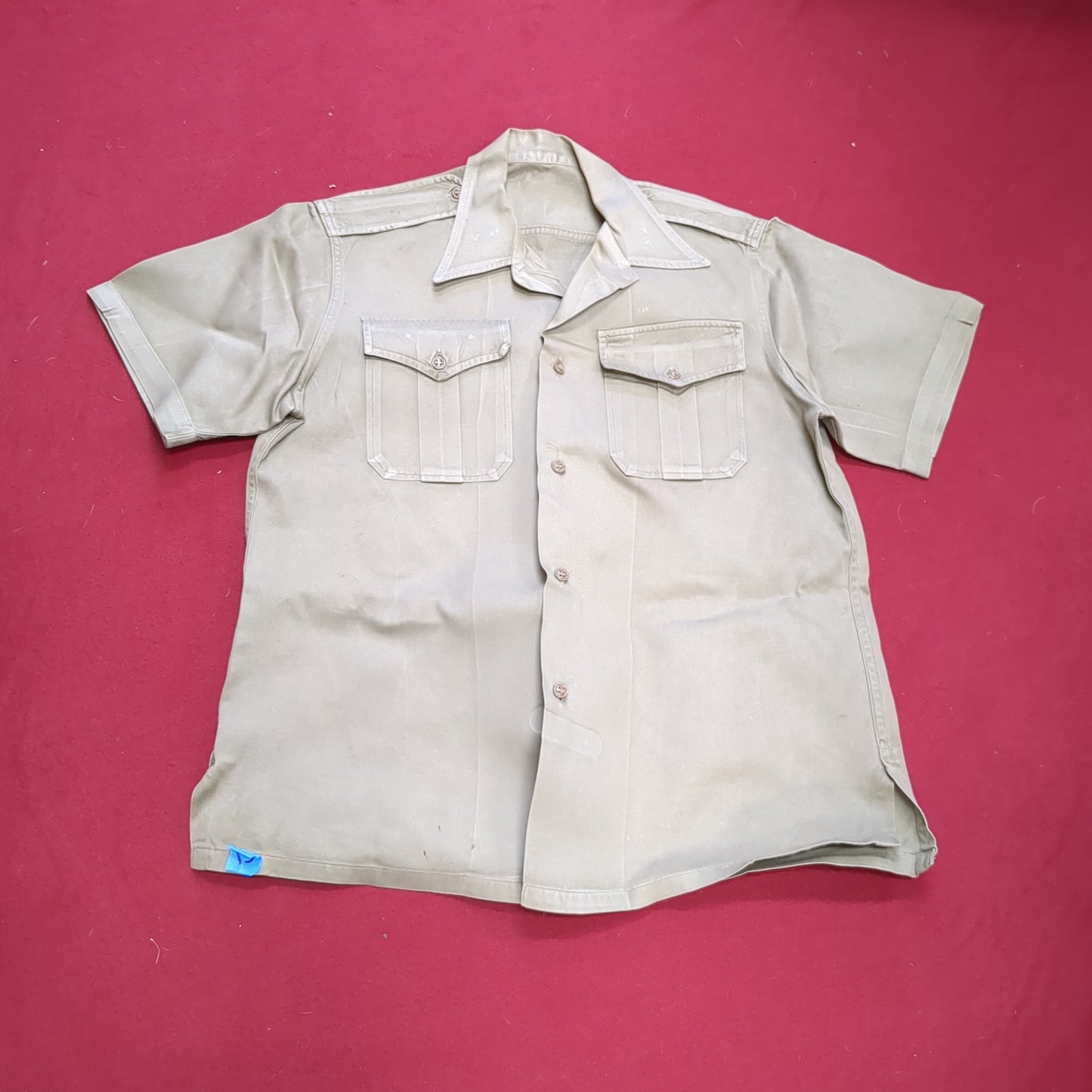 Vietnam Era US Army Men's Medium Tan 8.2 oz Short-Sleeve Shirt Good Condition (04g 25g-13)