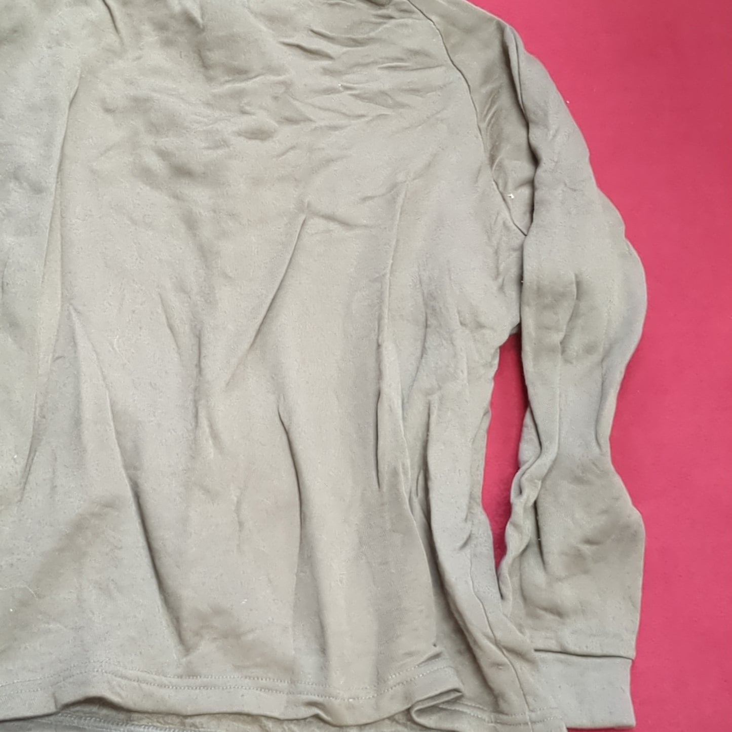 US Army Medium '90s Brown Cold Weather Poly-Pro Top Used (21g waf3- fa03-g529)