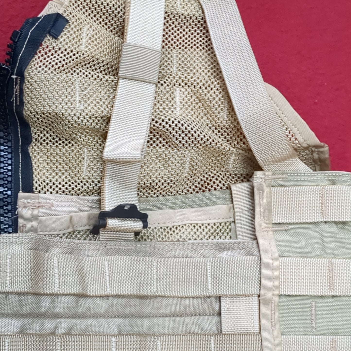 US Army Desert Camouflage FLC Fighting Load Carrier DCU Good Condition (EB16-53)