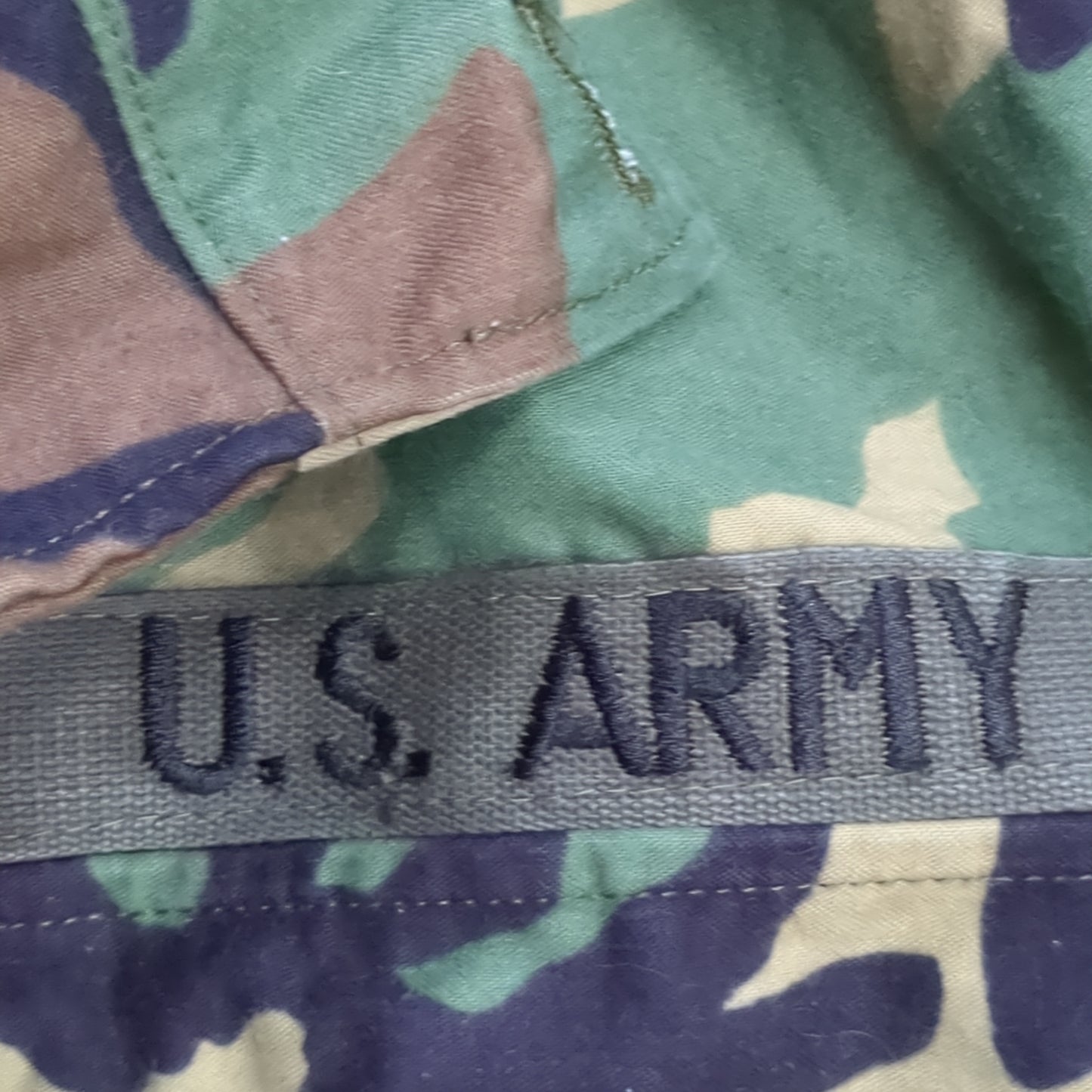 US Army Medium/Regular BDU Woodland Man's Cold Weather Field Jacket (fa14-SEP165)