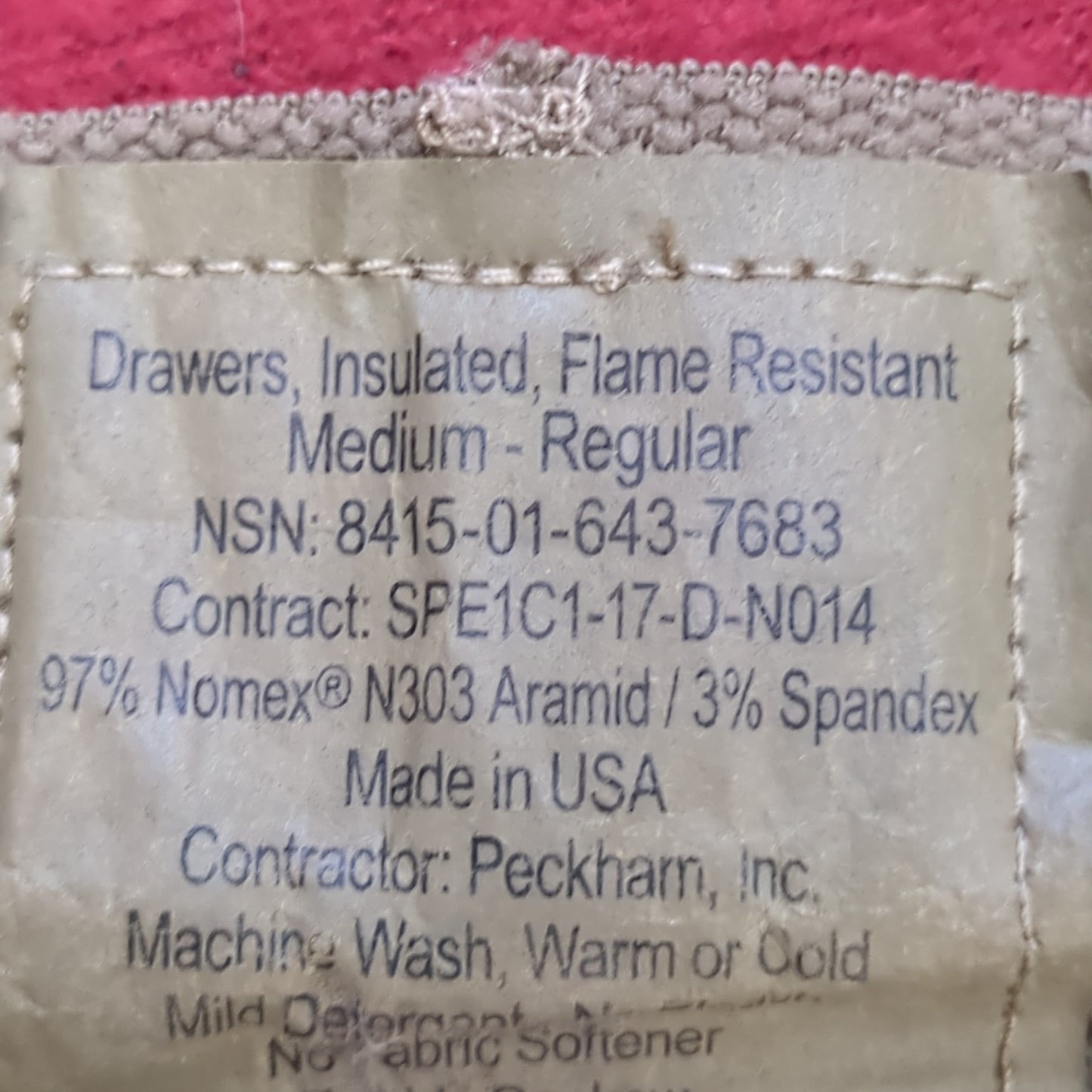 US Military Medium Regular SET OF Insulated Cold Weather Flame Resistant FRAC Moisture Wicking ( fa01-SEP166-WAF1)