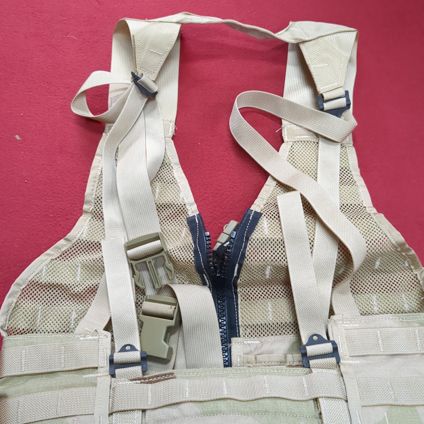 US Army Desert Camouflage FLC Fighting Load Carrier DCU Excellent Condition (EB16-OCT59)