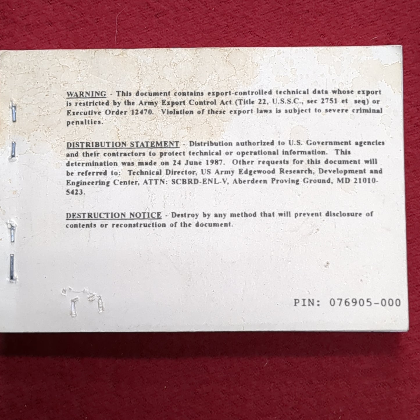 BOOK: 1 AUGUST 1998 OPERATORS MANUAL CHEMICAL-BIOLOGICAL MASK FIELD, M40A1 (box1)
