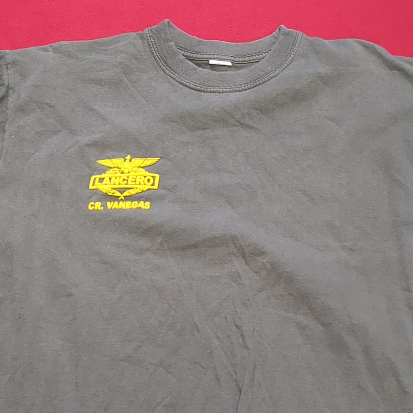 US Military Lancero Dark Subdued Green T-Shirt Large Used (aa12-OCT172)