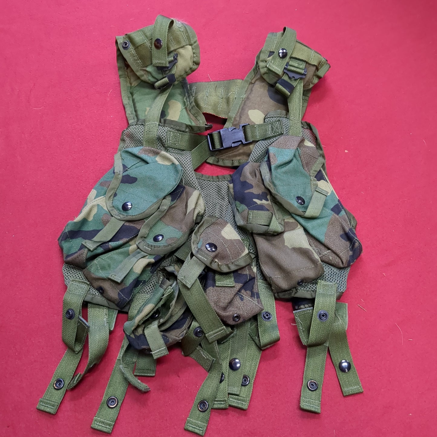 US Army Military Woodland Camouflage Enhanced Tactical Load Bearing Vest LBV Specialty Plastic Products Excellent Condition (eb07-OCT173)