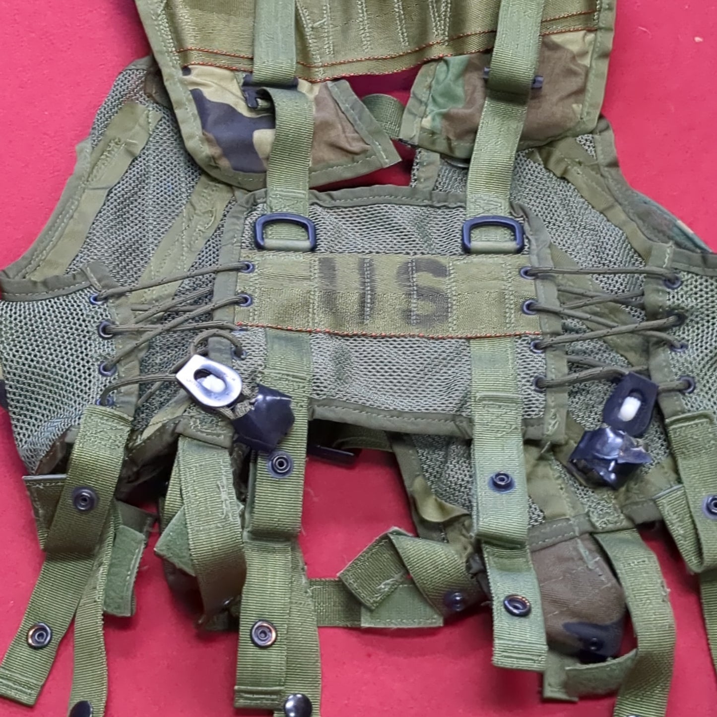 US Army Military Woodland Camouflage Enhanced Tactical Load Bearing Vest LBV Specialty Plastic Products Excellent Condition (eb07-OCT173)
