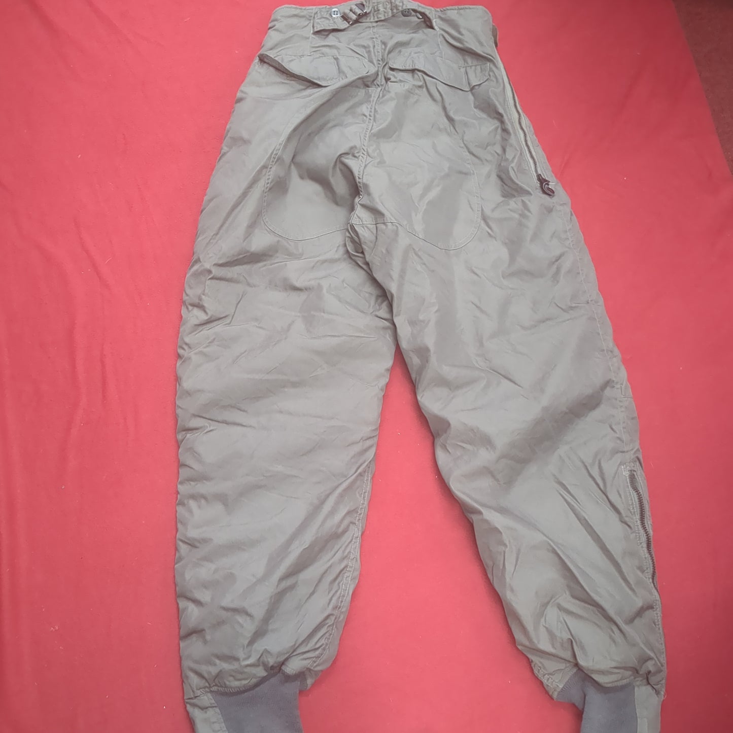 US Military F-1B Extreme Cold Weather Trousers 1982 W/O Suspenders Men's Sz 30 Excellent Condition (da13-OCT181)