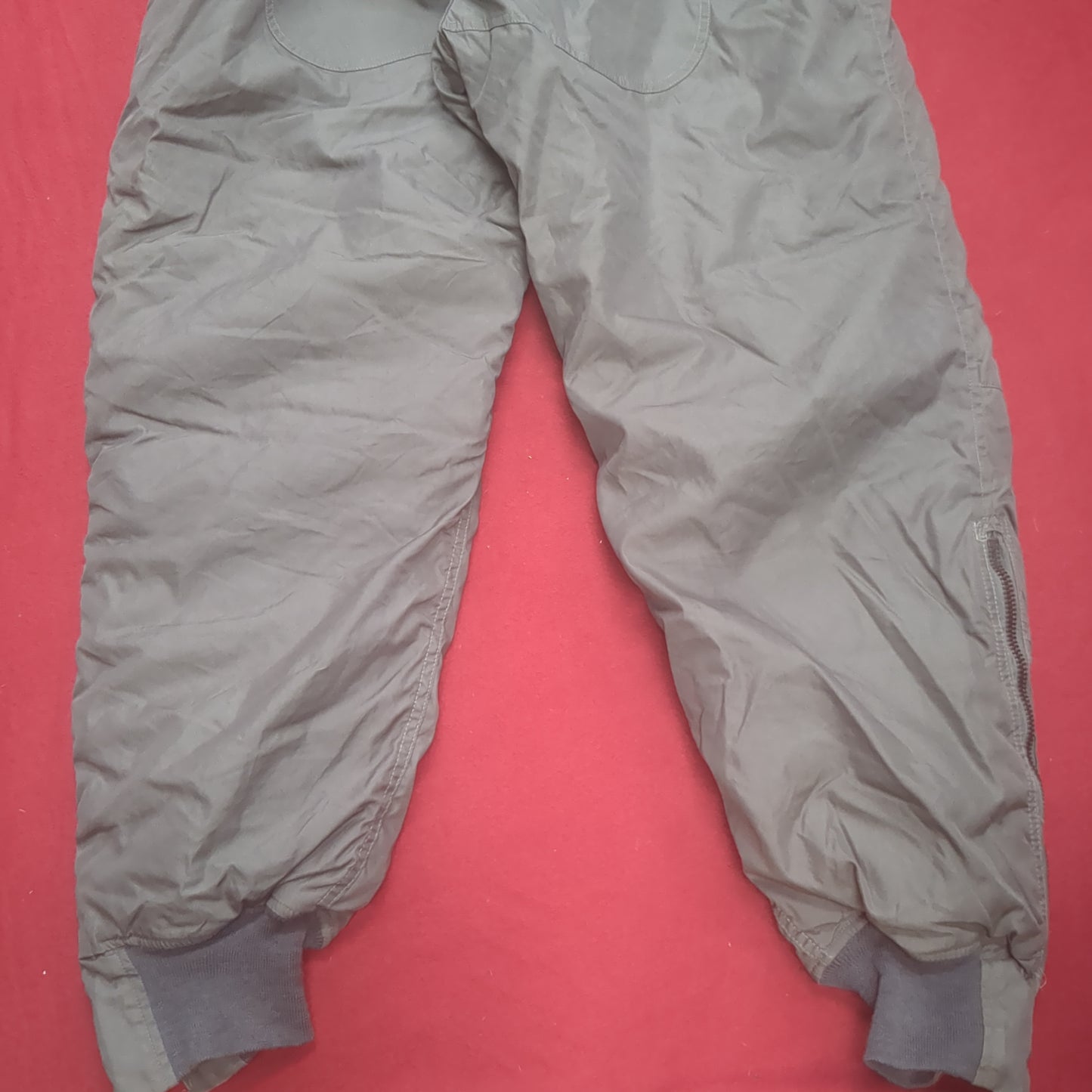 US Military F-1B Extreme Cold Weather Trousers 1982 W/O Suspenders Men's Sz 30 Excellent Condition (da13-OCT181)