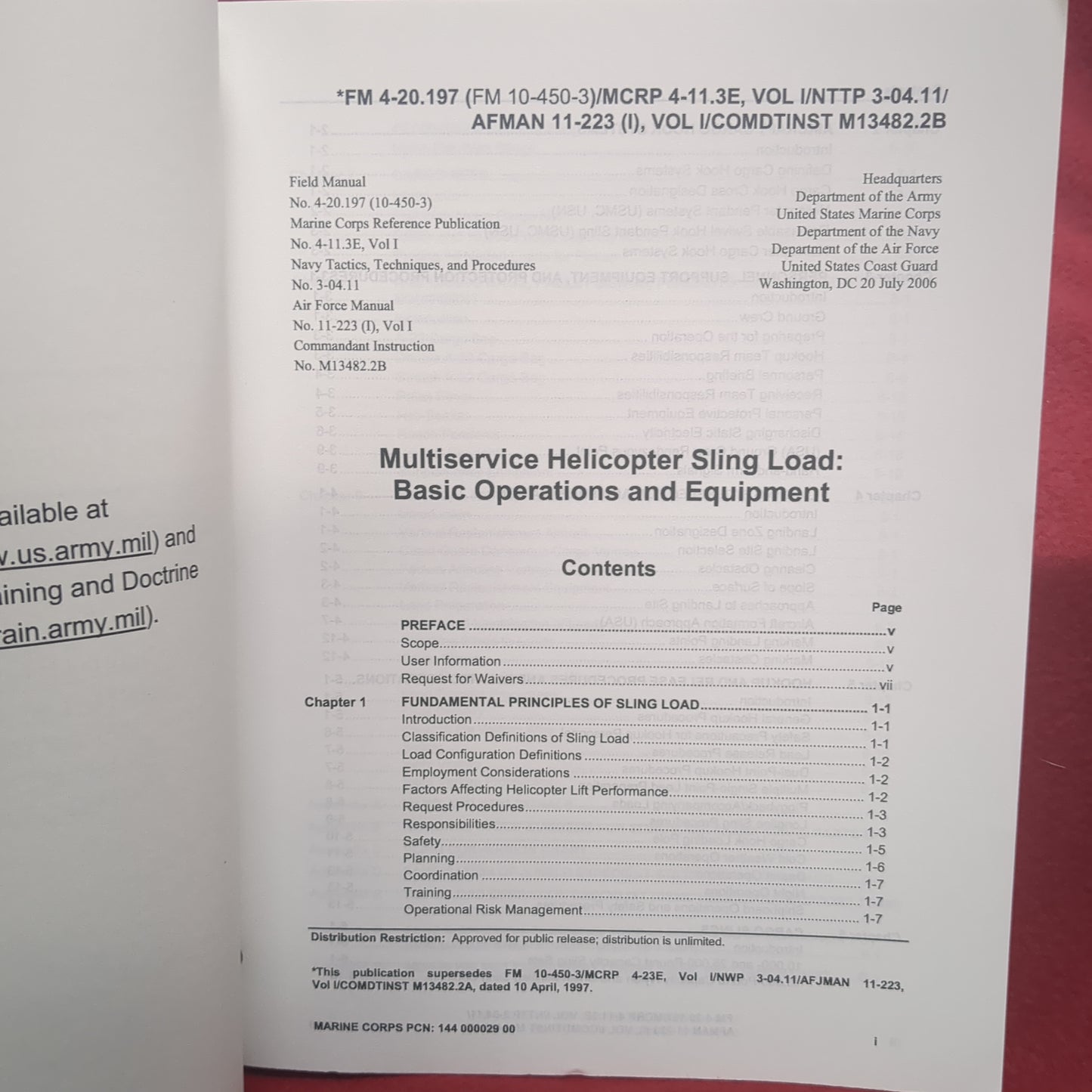 BOOK: MULTISERVICE HELICOPTER SLING LOAD: BASIC OPERATIONS AND EQUIPMENT VOLUME 1JULY 2006 (box9)