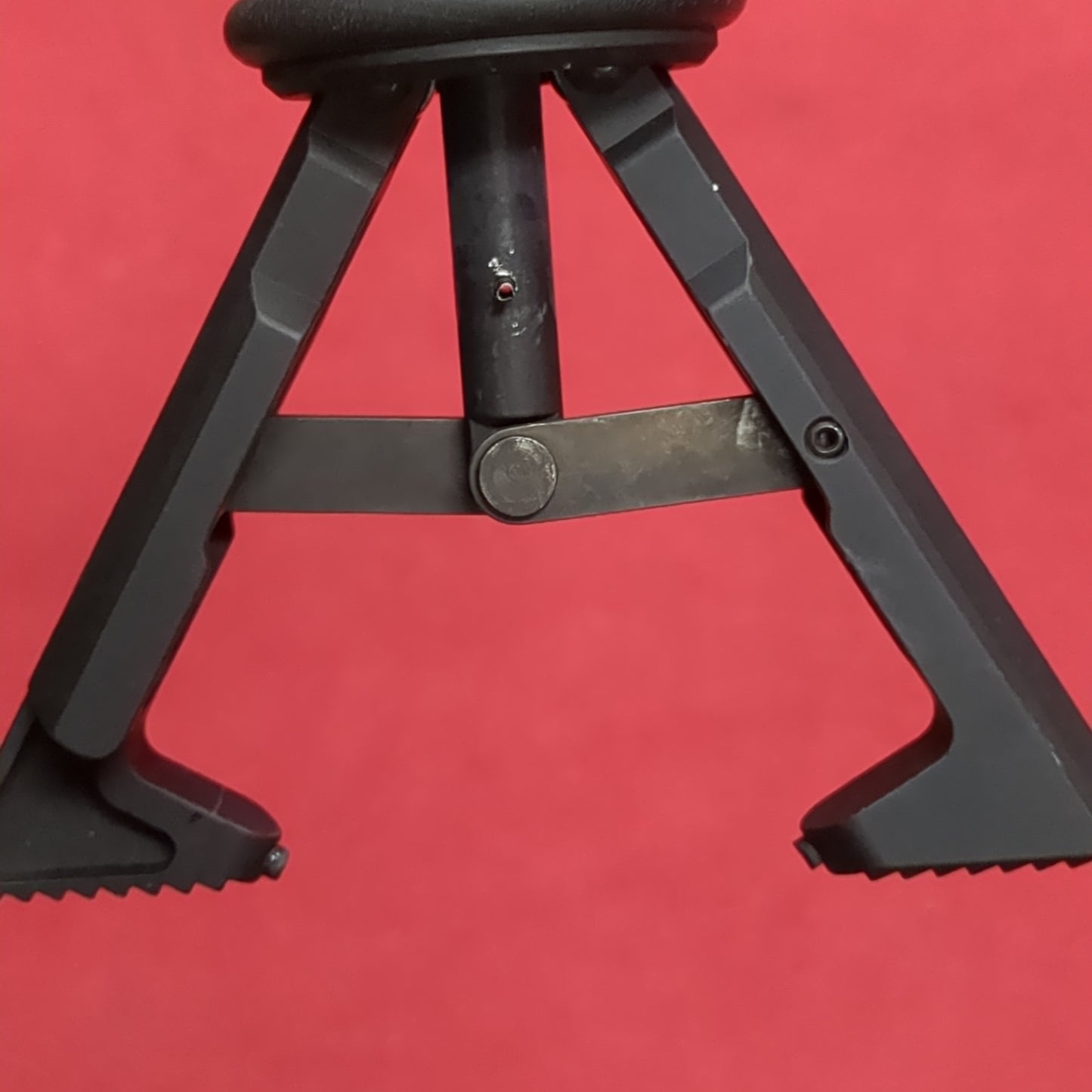 Folding Bipod Wilcox USA Made Excellent Condition (FB18-NOV70)