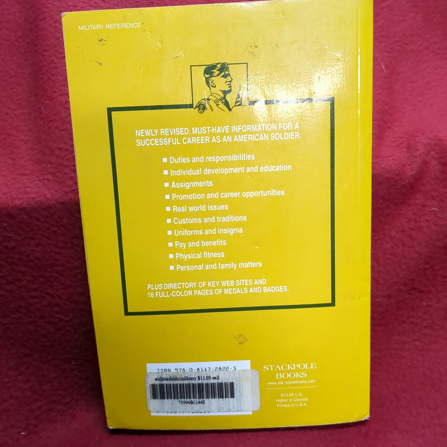 BOOK: ENLISTED SOLDIER'S GUIDE 6TH EDITION 2003 (box12)