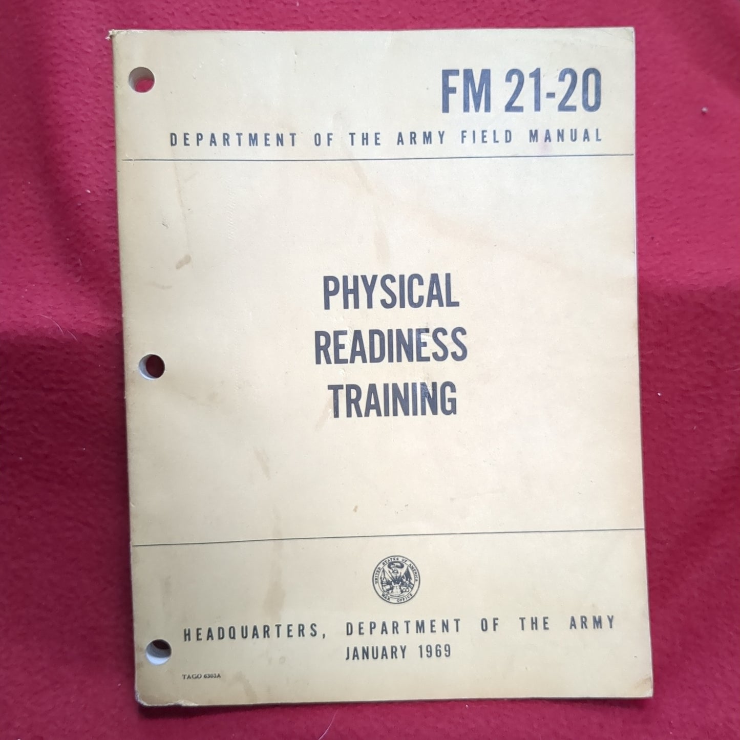 BOOK: PHYSICAL READINESS TRAINING JANUARY 1969 (box15)