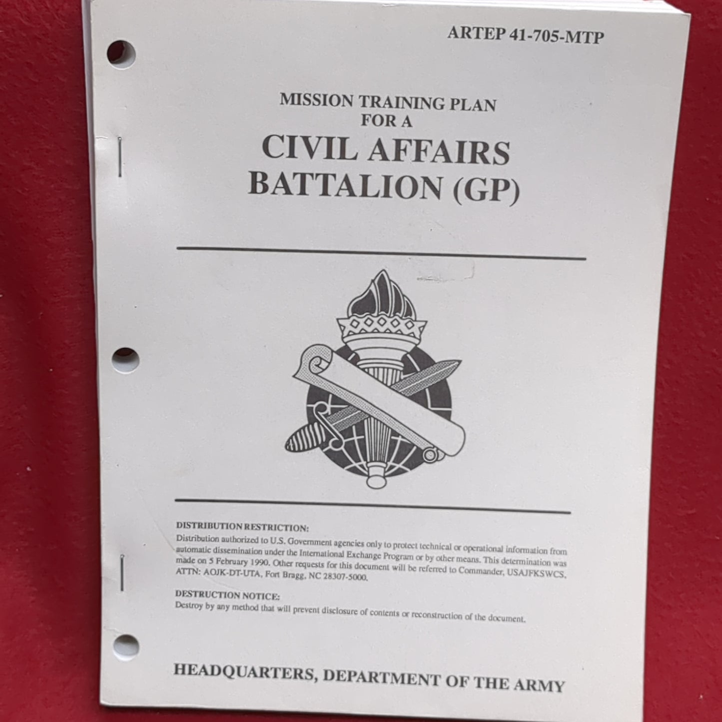 BOOK: MISSION TRAINING PLAN FOR A CIVIL AFFAIRS BATTALIONS (GP) 5 FEBRUARY 1990 (box17)