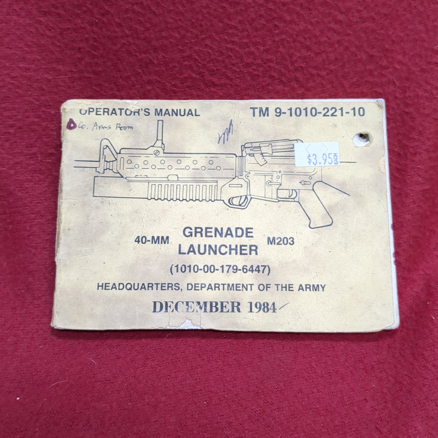 BOOK: OPERATOR'S MANUAL 40-mm GRENADE LAUNCHER M203 31 JULY 1974 (BOX18)