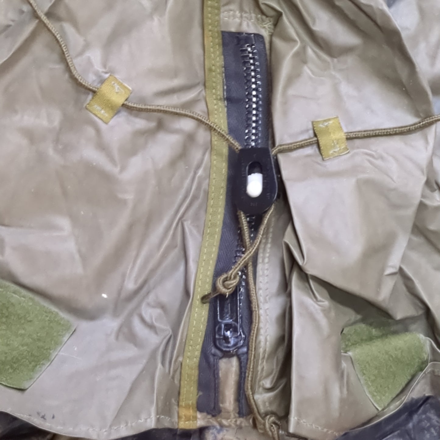 US Army Face piece Breathing Equipment Size: Small 2nd Skin (cbrn5 ac05-NOV131)