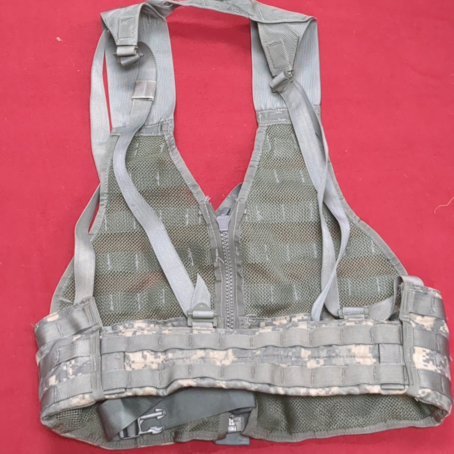 US Army ACU Digitial Camo Fighting Load Carrier FLC Molle Used (eb06-NOV158)