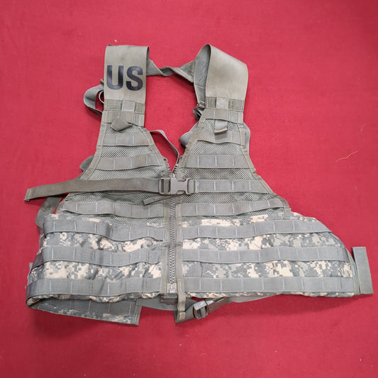 US Army ACU Digitial Camo Fighting Load Carrier FLC Molle Used (eb06-NOV160)