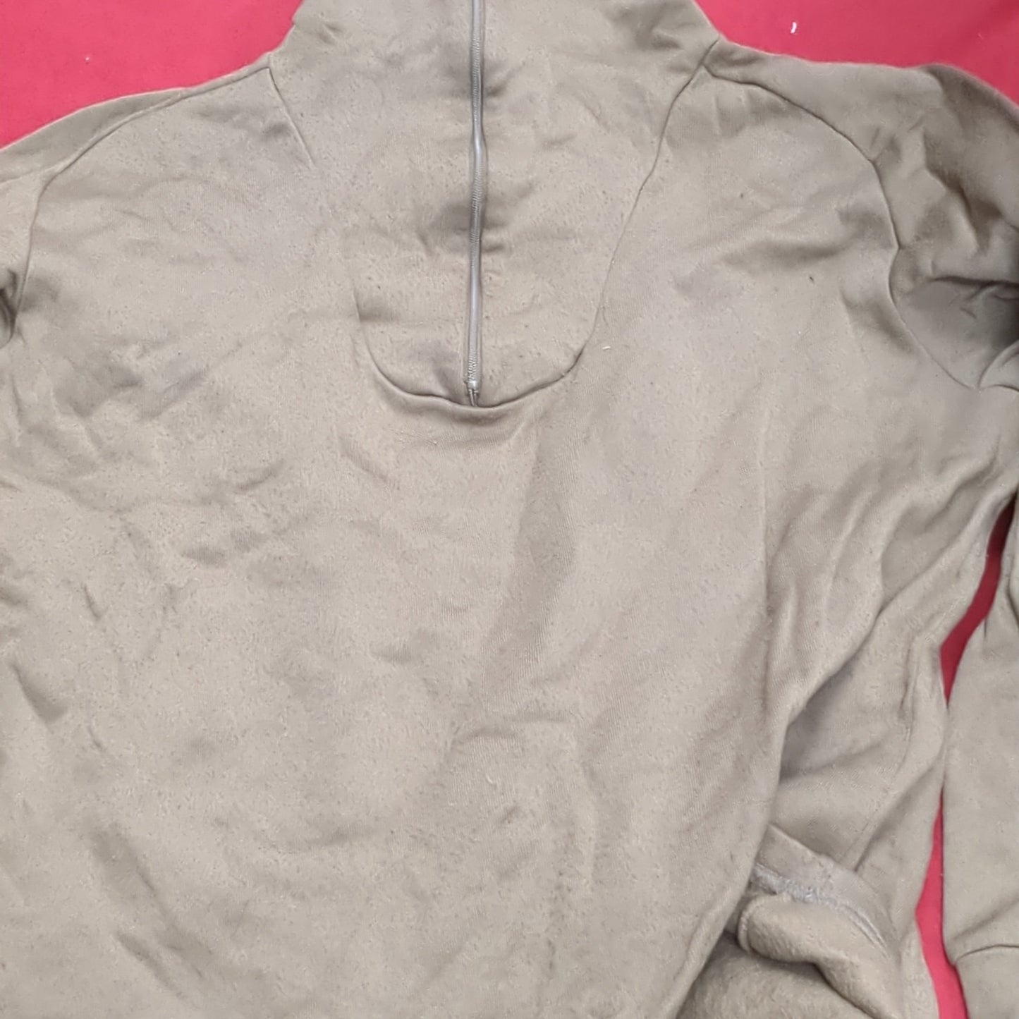Set of Medium'90s Brown Cold Weather Poly-Pro Top/Bottom Used (waf3- fa03-YAM61