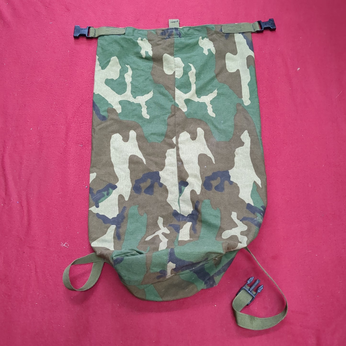 US Army BDU Equipment Bag Carrier Good Condition (aa12-NOV176)