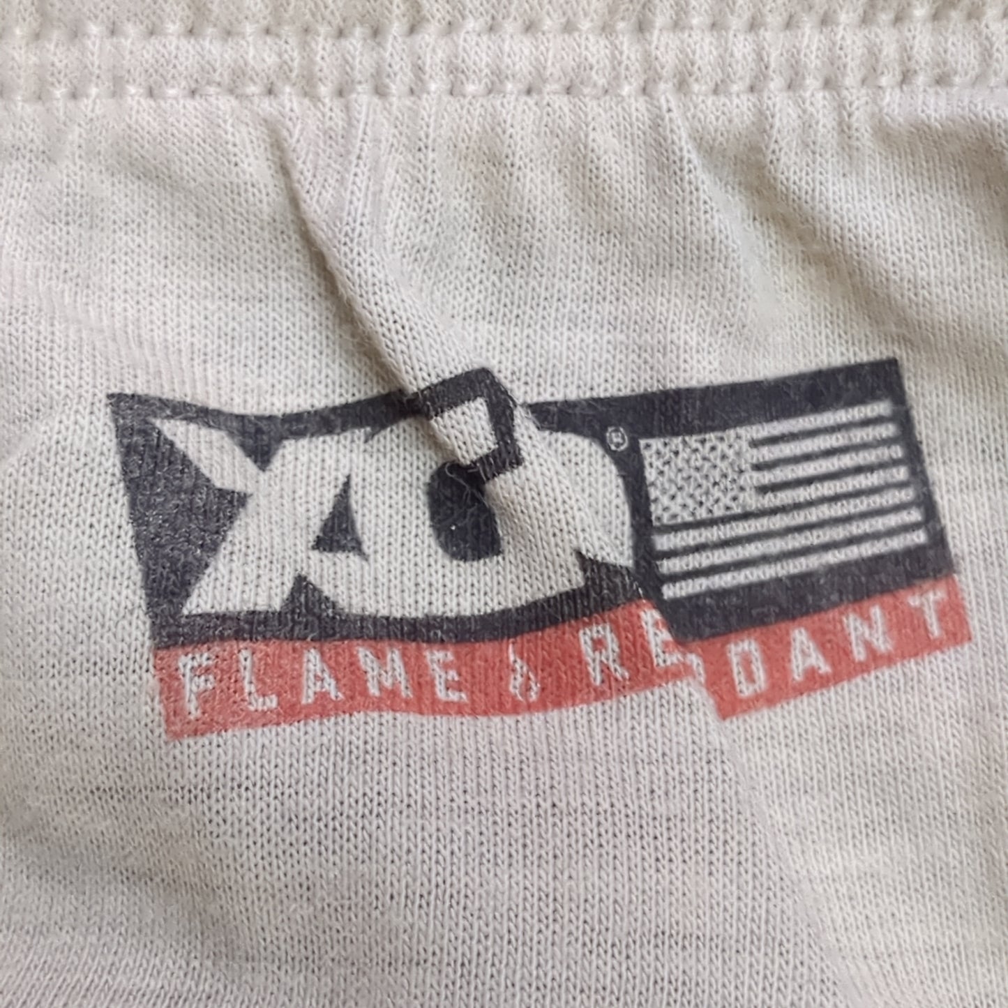 XGO Medium Silks Cold Weather Pants Bottom Flame Resistant Sand Good Condition (09CC- ca10-NOV187)
