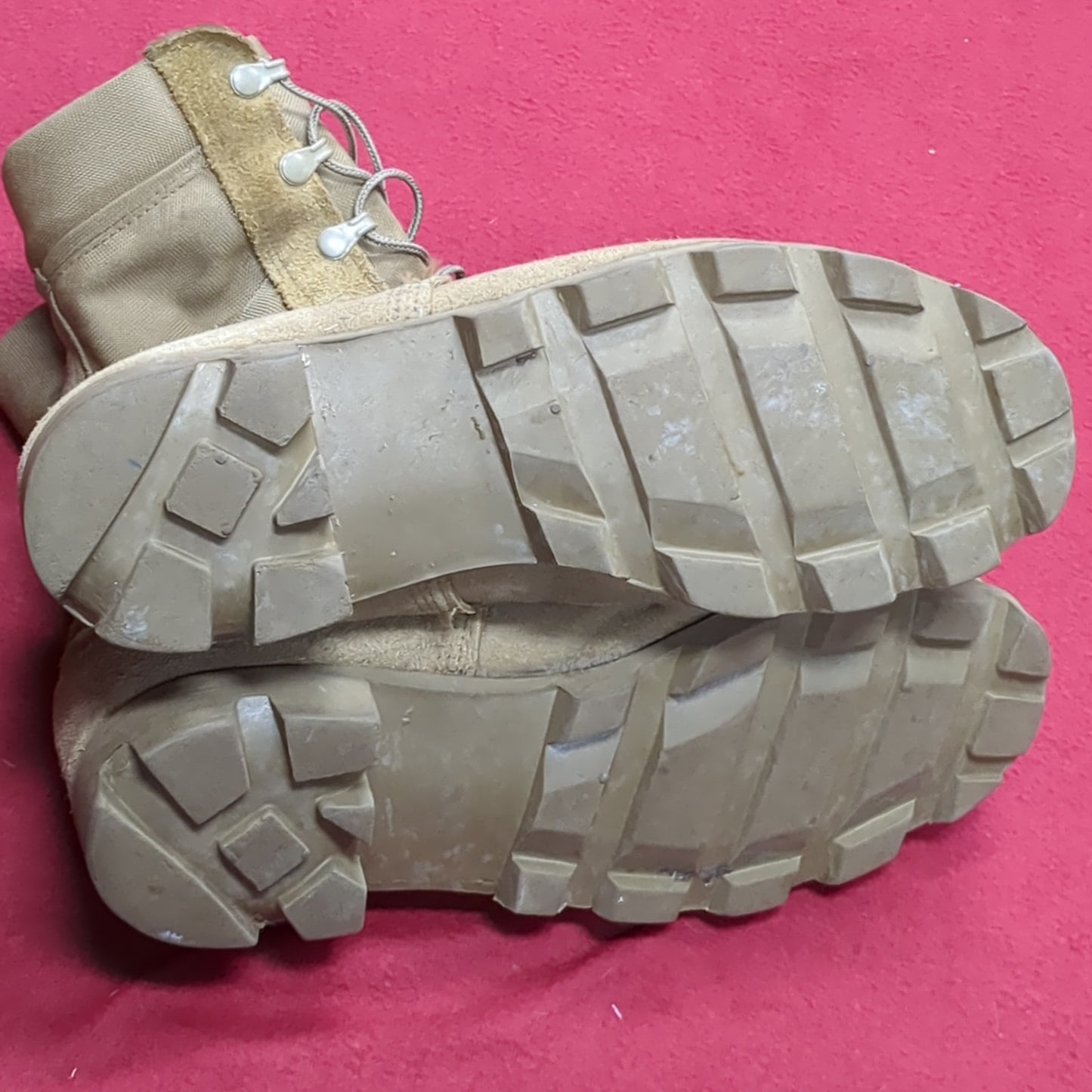 McRae US Army 9.5 Wide Hot Weather Combat Boots Coyote 499 Tan Used (FA20-NOV228)