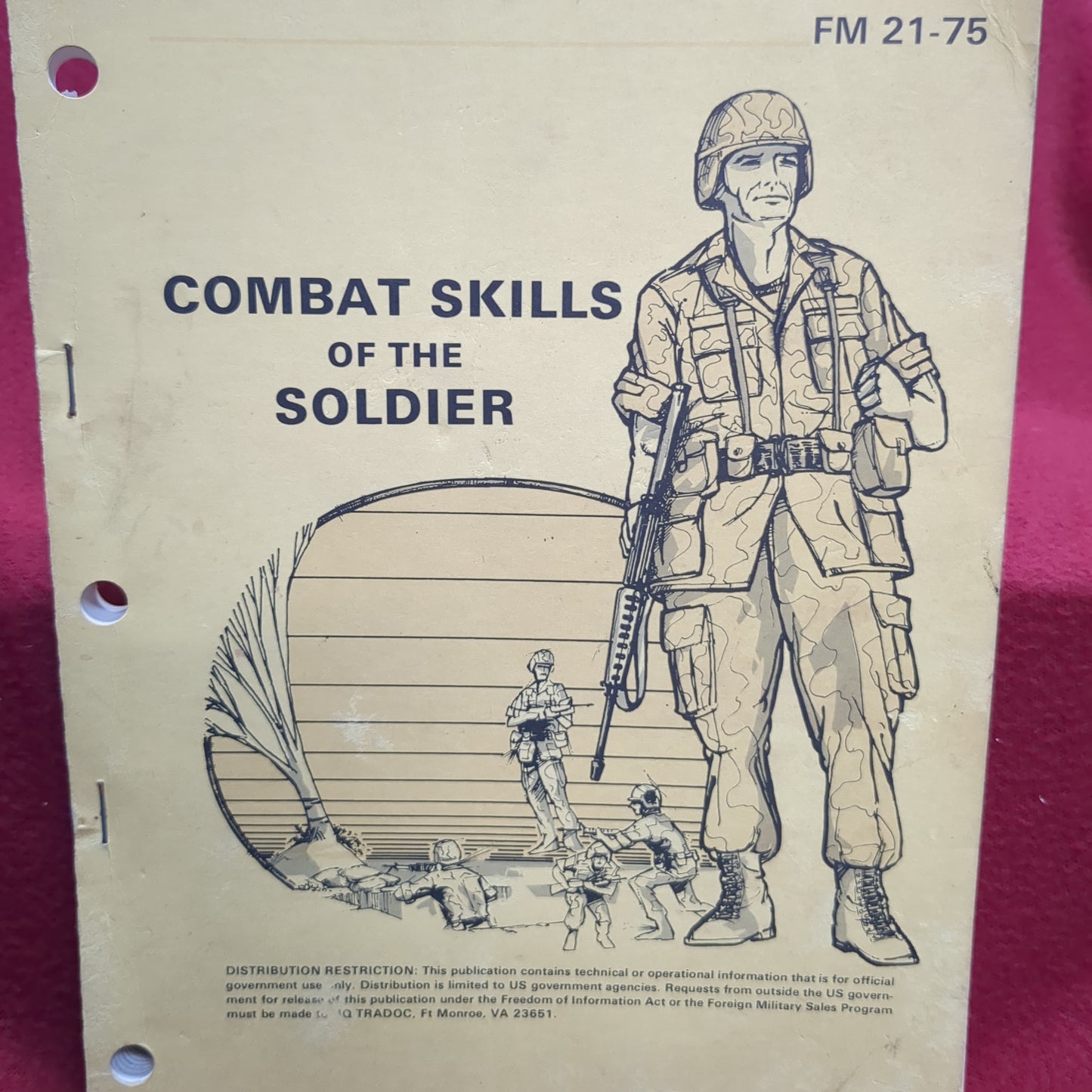 BOOK COMBAT SKILLS OF THE SOLDIER FIELD MANUAL 10 JULY 1967 (BOX22)