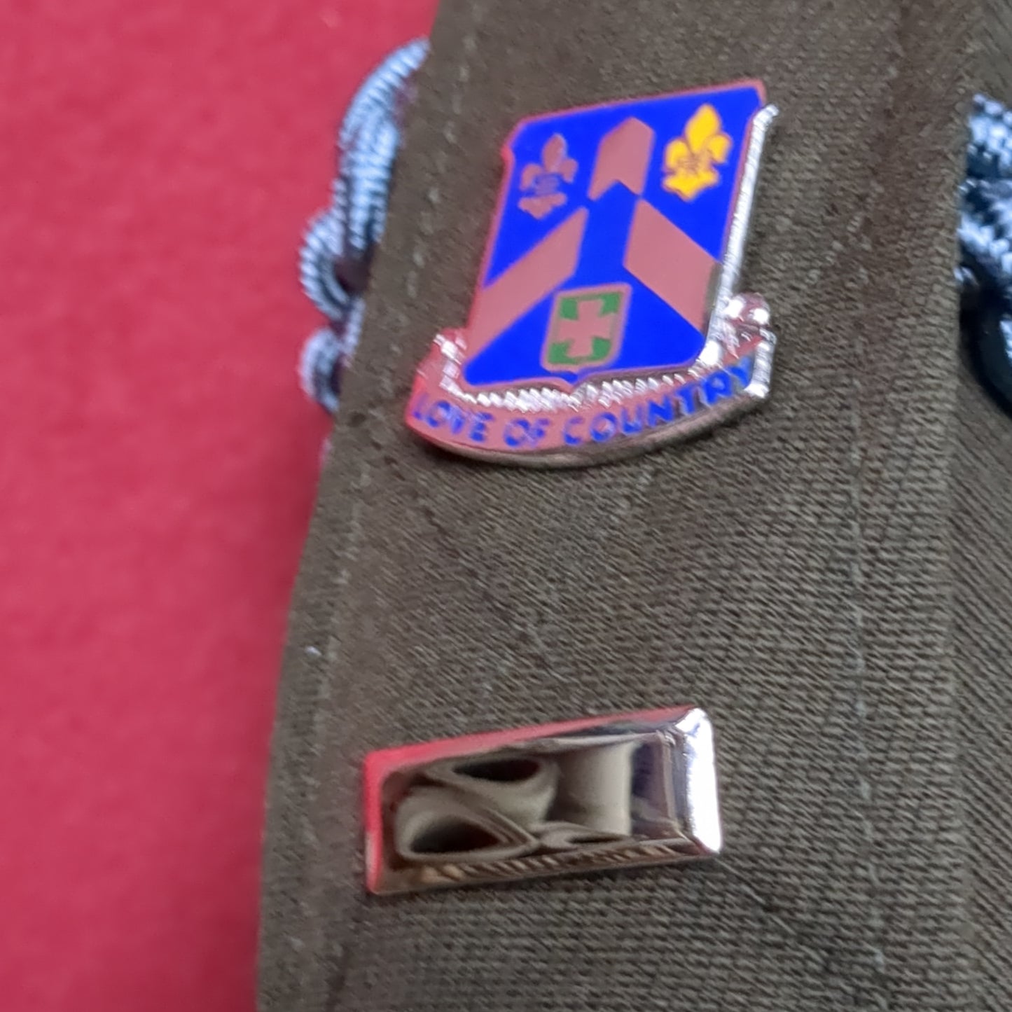 AGSU Army Green Service Uniform Jacket W/ Blue Cord, Tie, Ribbons, and Patches Male Dress Coat Size: 38 L-C Excellent Condition (GTT-DEC01)